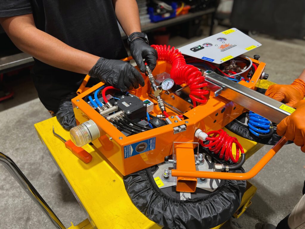 Vacuum Lifters for Glass Installation